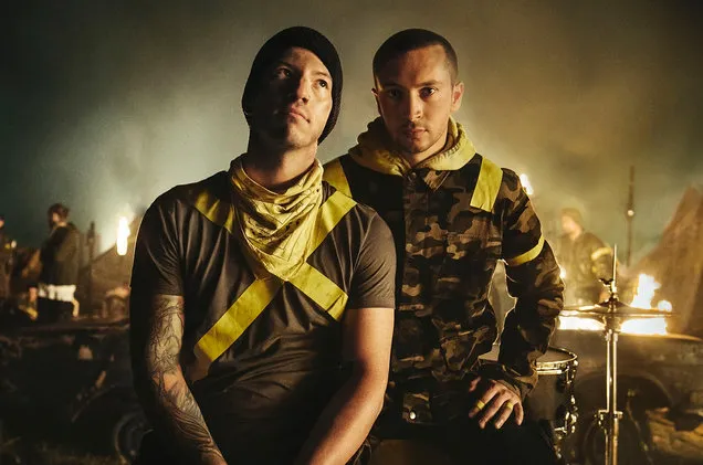 How Does TwennyWunPilots Shape Twenty One Pilots’ Fan Culture?